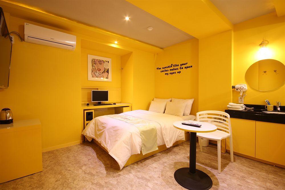 Fiona Hotel Сеул Екстер'єр фото