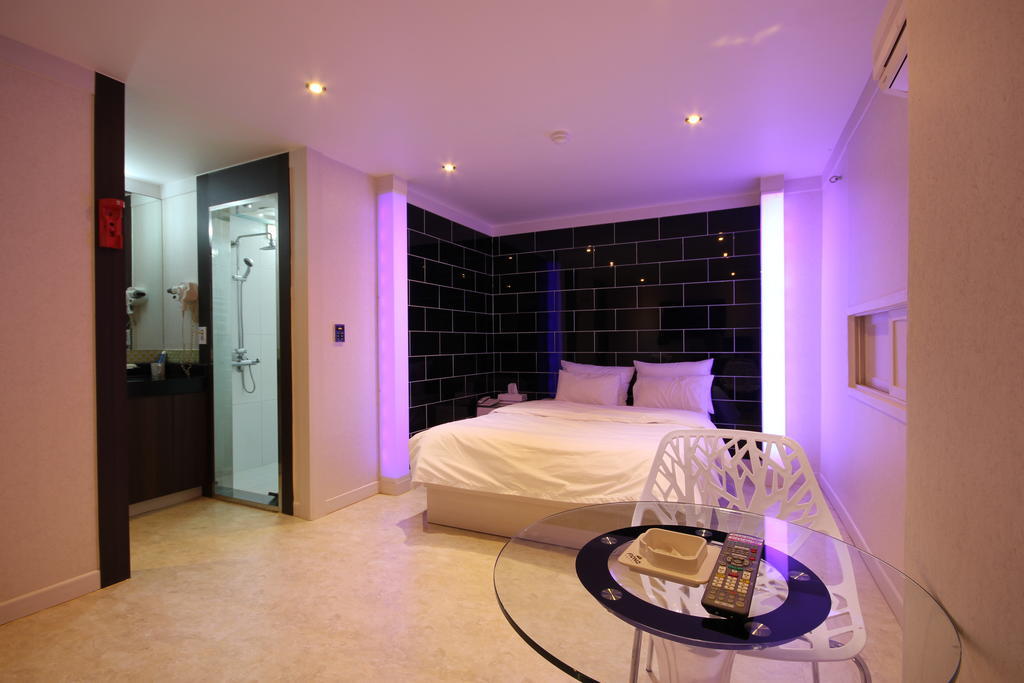 Fiona Hotel Сеул Номер фото