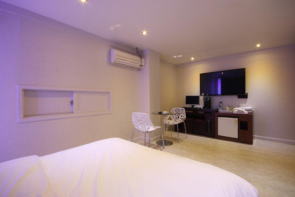 Fiona Hotel Сеул Номер фото